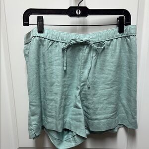 Women's Casual light blue linen shorts